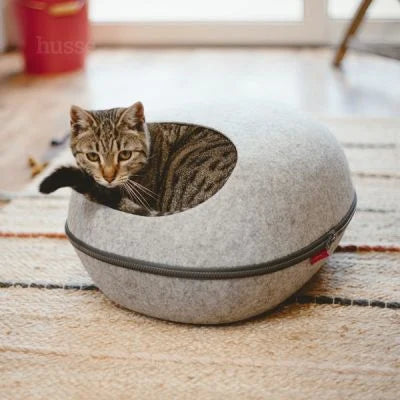 Krypin, 1 pc | Covered cat bed to keep your cat warm & cosy
